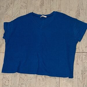 Zenana Outfitters Blue Boxy Cuffed Sleeve T-Shirt